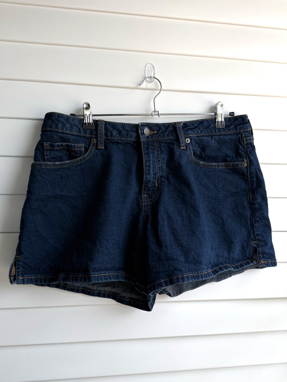 Wild Fable Dark Blue Denim Women's Shorts Size 12